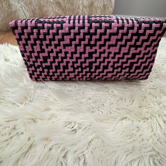 Woven beach Tote - Picture 4 of 5